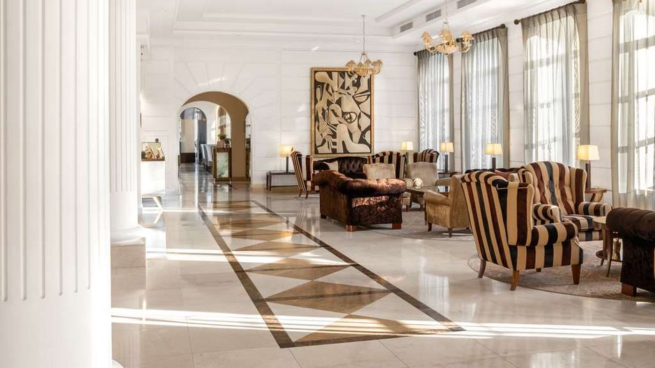 Grand Hotel Vilnius Lobby