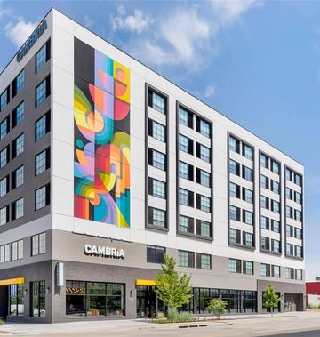 Cambria Hotel Denver Downtown RiNo