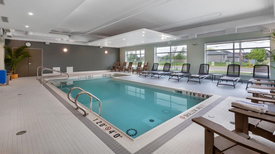 Best Western Plus Kawartha Lakes Hotel & Pool