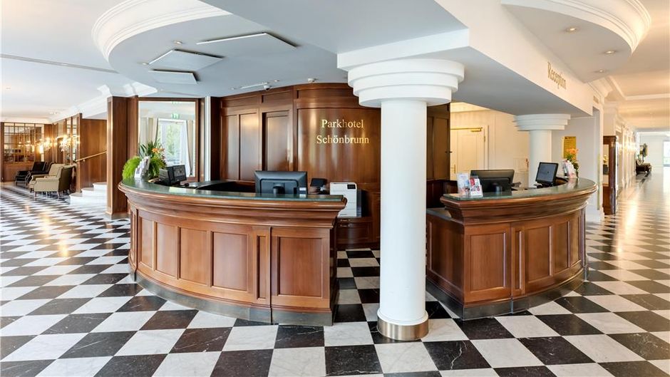Austria Trend Parkhotel Schoenbrunn Lobby