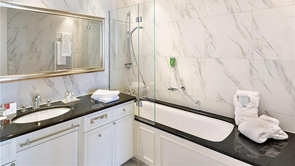 Austria Trend Parkhotel Schoenbrunn Suite