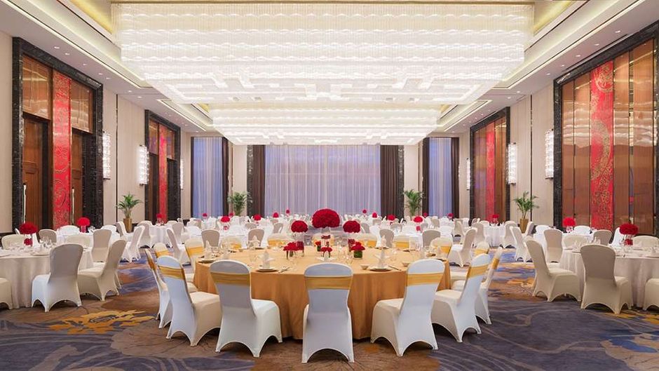 Wanda Realm Jining Hotel Ballroom