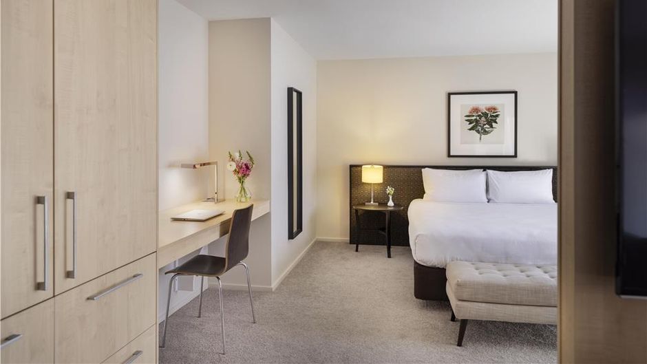 Greenlane Suites Suite