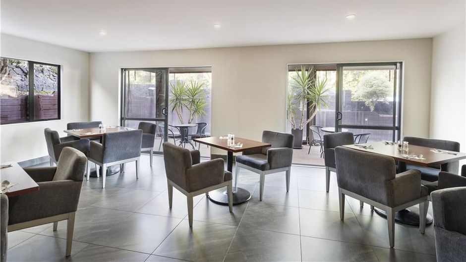Greenlane Suites Restaurant