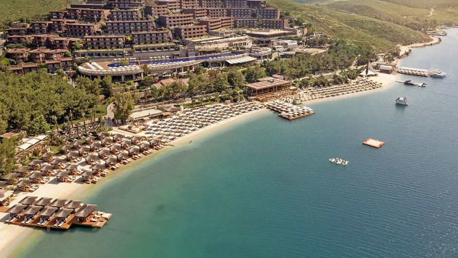 Titanic Deluxe Hotel Bodrum Exterior