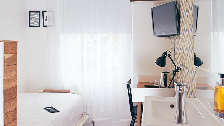 The California Hotel Room