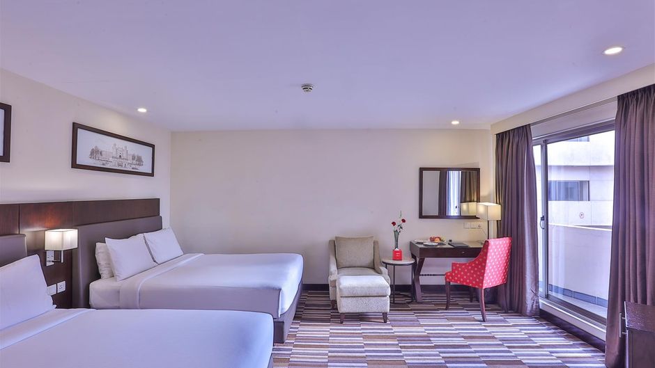 Avari Xpress Gulberg Room