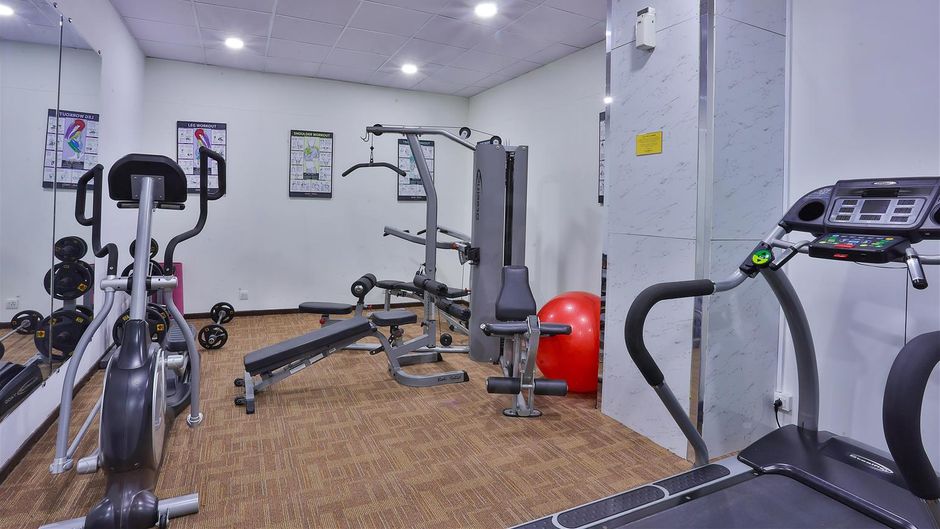 Avari Xpress Gulberg Health