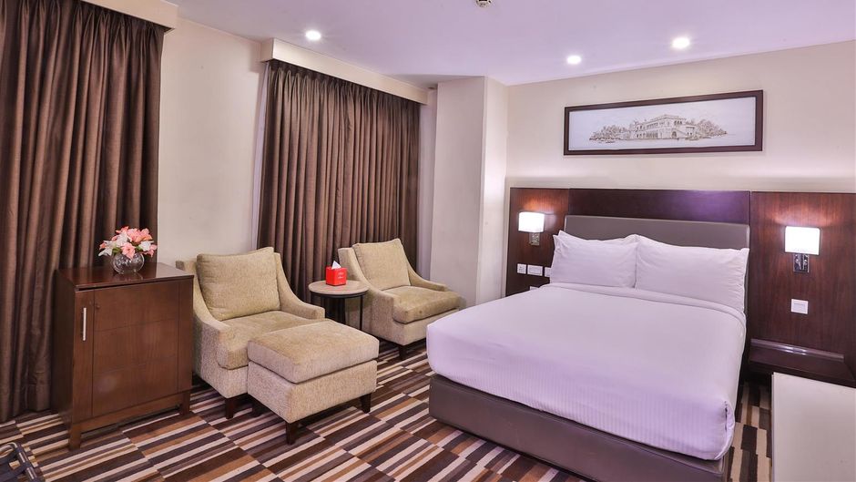 Avari Xpress Gulberg Room