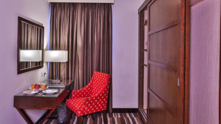 Avari Xpress Gulberg Suite