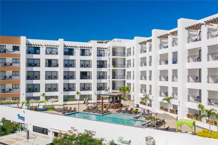 Medano Hotel & Suites
