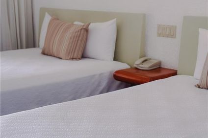Los Patios Hotel