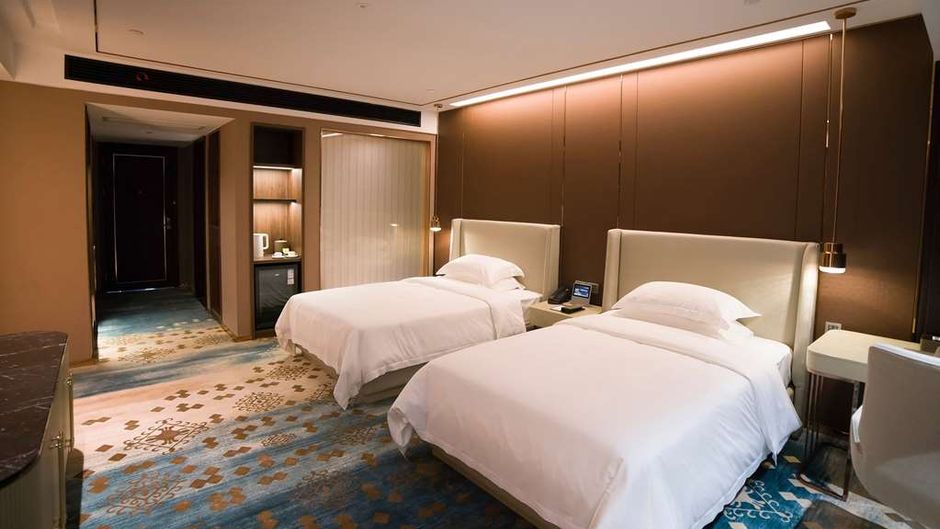 Days Hotel & Suites by Wyndham Jiangsu Room