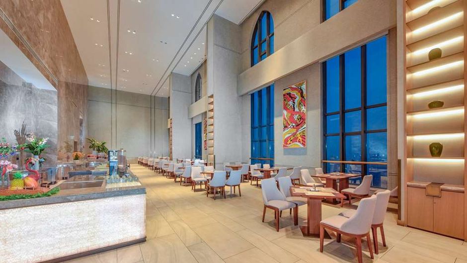 Ramada Plaza by Wyndham City Center Restaurant
