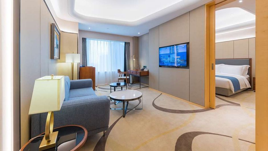 Howard Johnson Leonora Plaza Shanghai Room