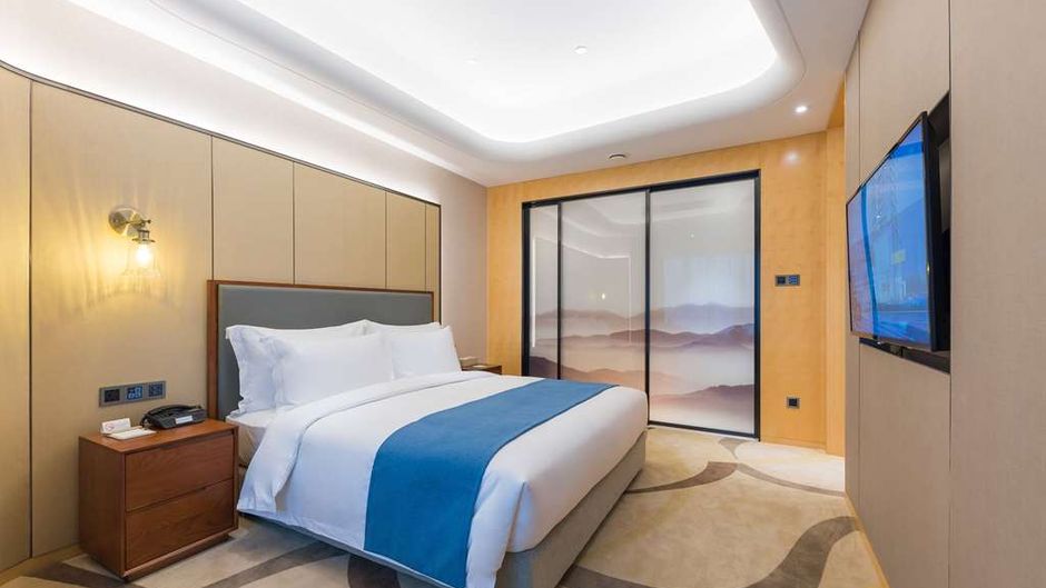 Howard Johnson Leonora Plaza Shanghai Room
