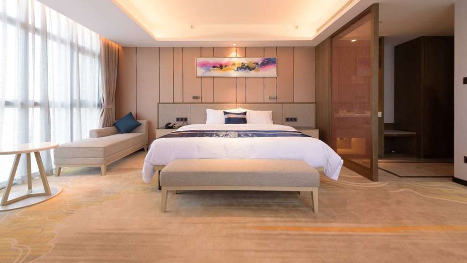 Howard Johnson Wyndham Life Changrong Room
