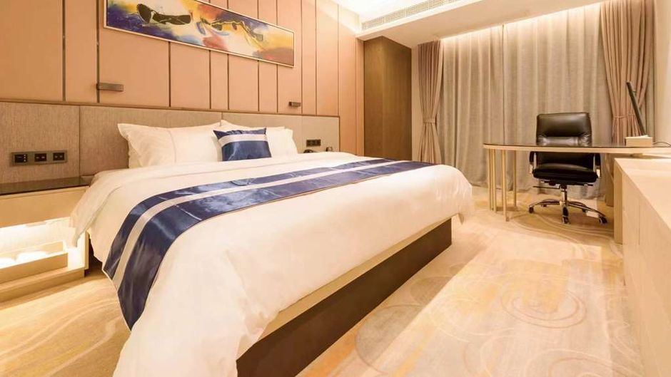 Howard Johnson Wyndham Life Changrong Room