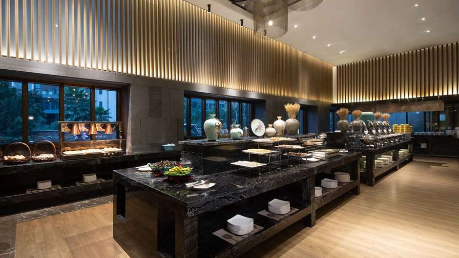 Ramada by Wyndham Hengyang Zhengxiang Restaurant