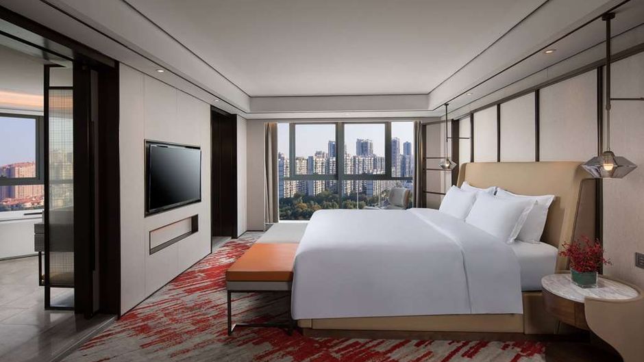 Ramada by Wyndham Hengyang Zhengxiang Suite