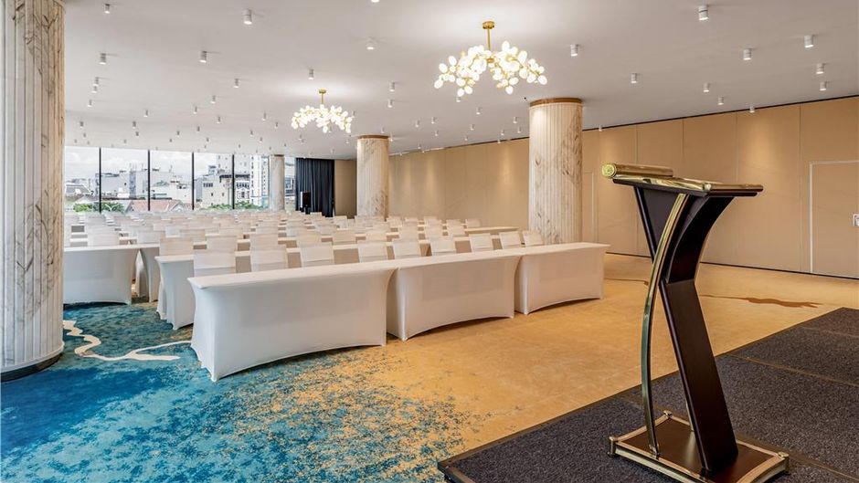 Wyndham Soleil Danang Meeting