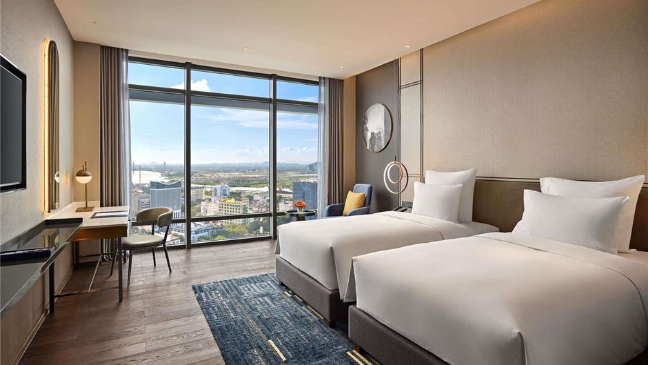 Pullman Hai Phong Grand Hotel Room