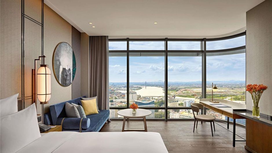 Pullman Hai Phong Grand Hotel Room