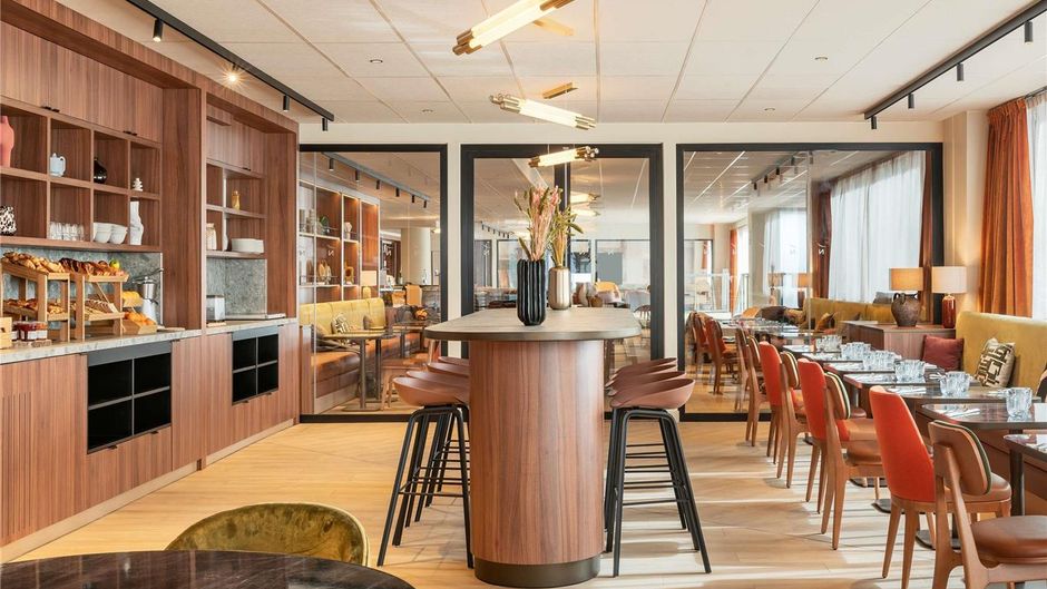 Hotel Itineraires Restaurant