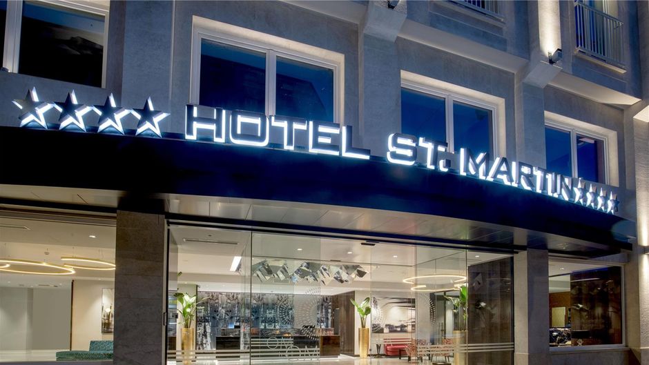 St Martin Hotel Exterior