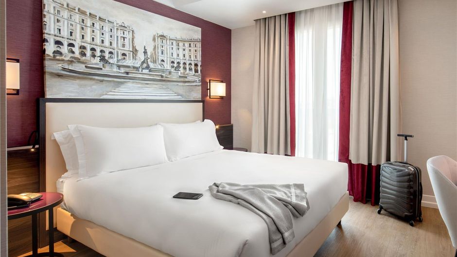 St Martin Hotel Room