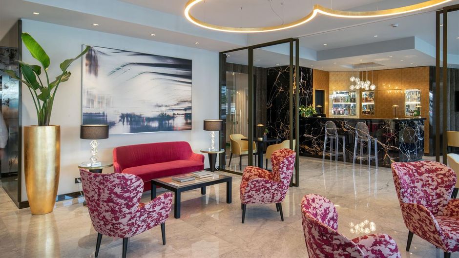St Martin Hotel Lobby