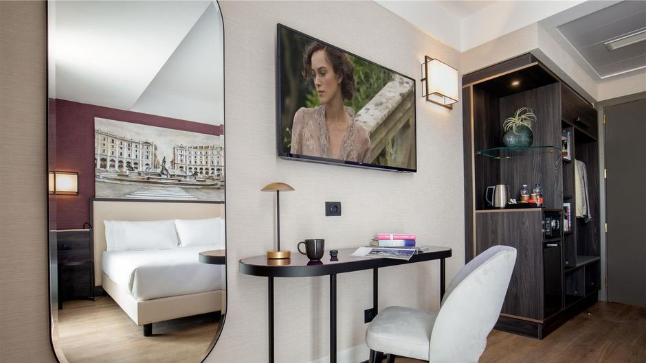 St Martin Hotel Room
