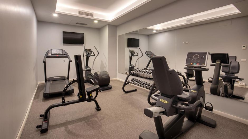 St Martin Hotel Health