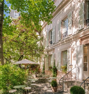 Hotel des Grandes Ecoles
