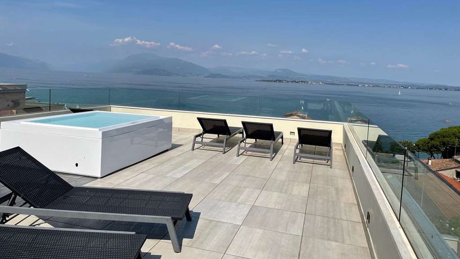 Bonotto Hotel Desenzano del Garda Pool