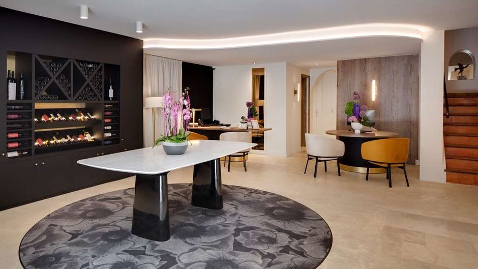 Domaine du Colombier Lobby