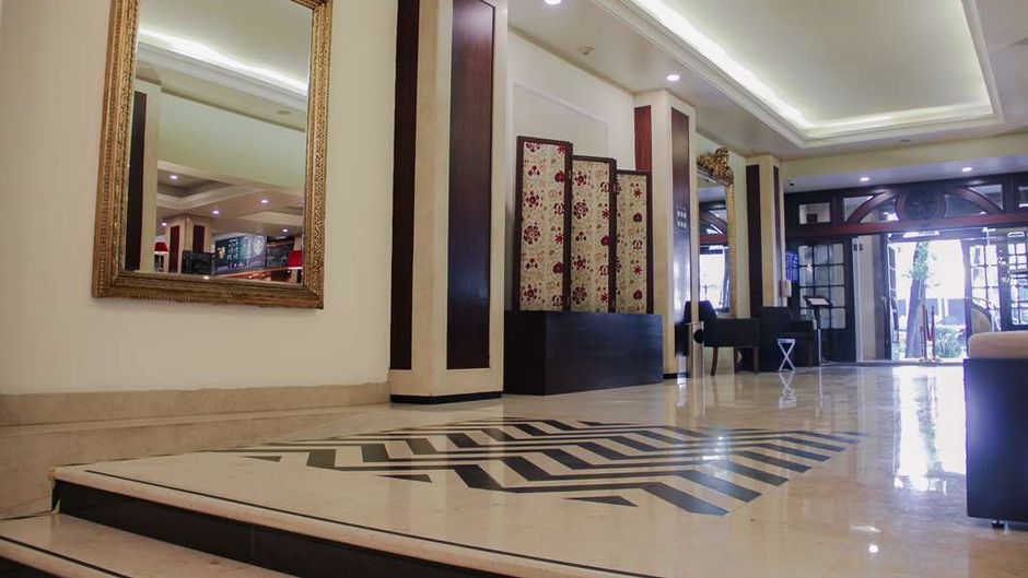 Emporio Reforma Lobby