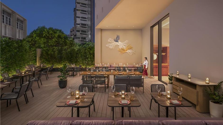 KROMO Bangkok, Curio Collection by Hilto Restaurant