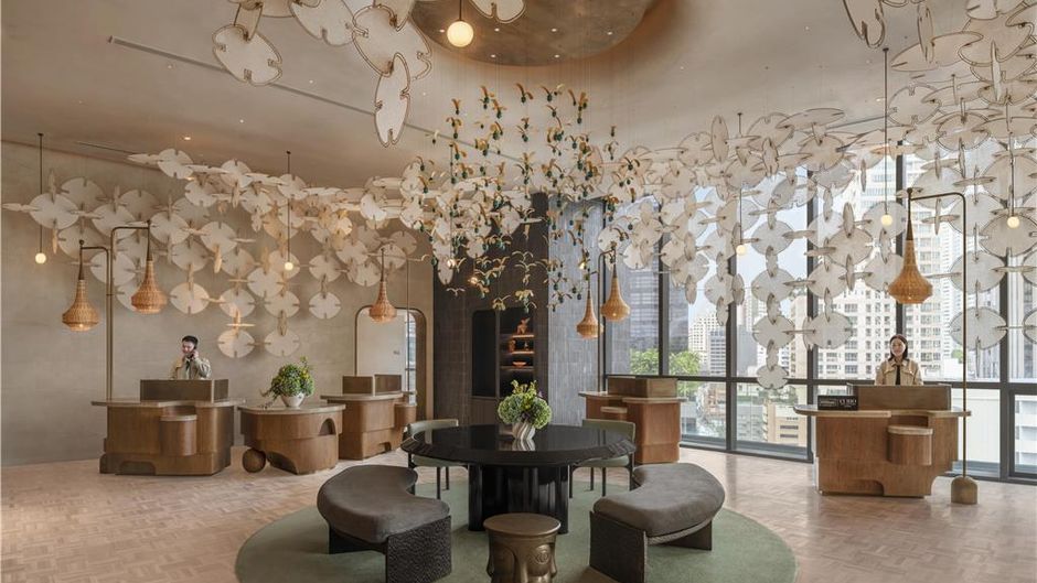 KROMO Bangkok, Curio Collection by Hilto Lobby