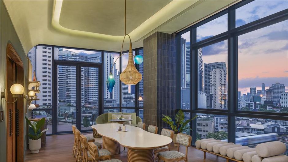 KROMO Bangkok, Curio Collection by Hilto Meeting