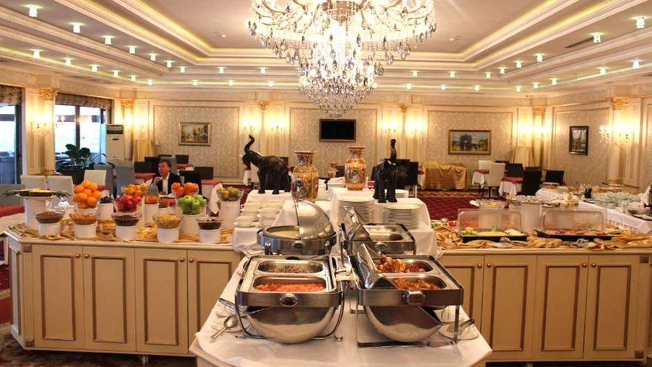 Modern Hotel Restaurant