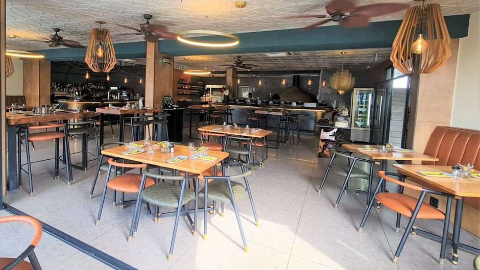 MINT Hotel 84 on Katherine Restaurant