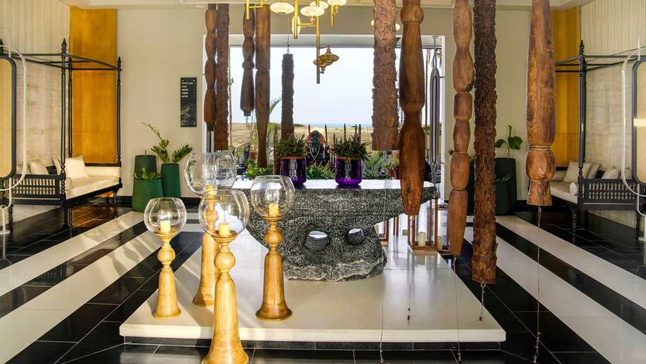 Pramod Lands End Resort-Radisson Individ Lobby