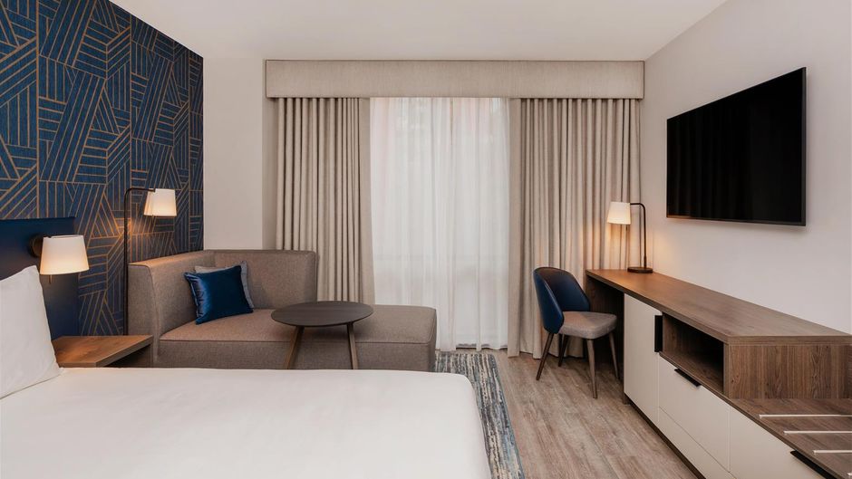 Hyatt House Leeds Room