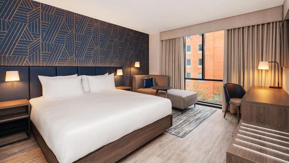 Hyatt House Leeds Room