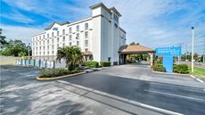 Sonesta Essential Orlando Airport