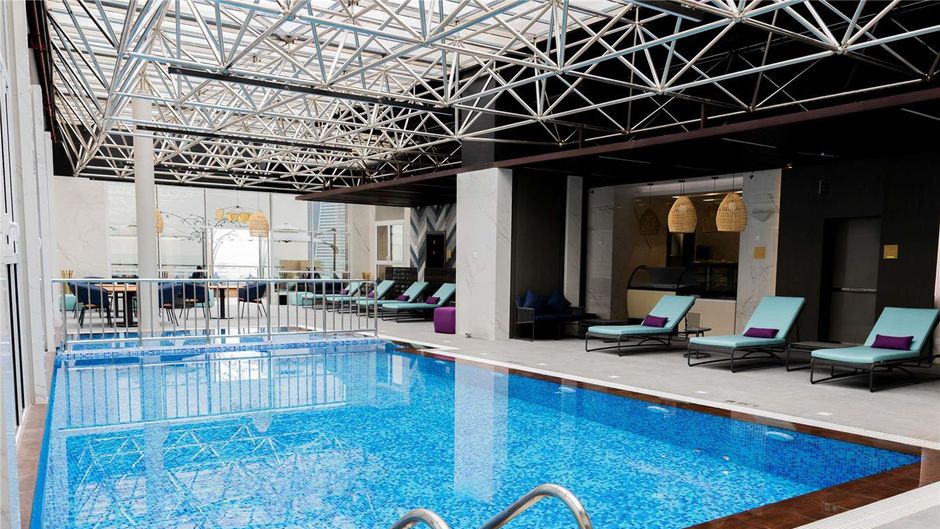Mercure Riyadh Al Anoud Pool