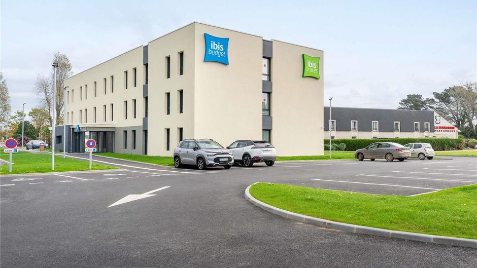 Ibis Budget Morlaix Exterior