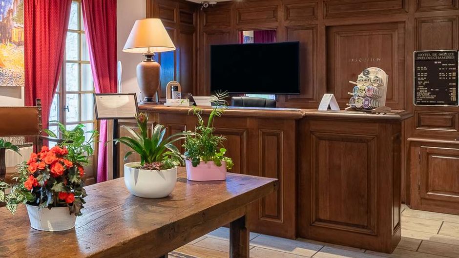 Hotel de Greuze Lobby