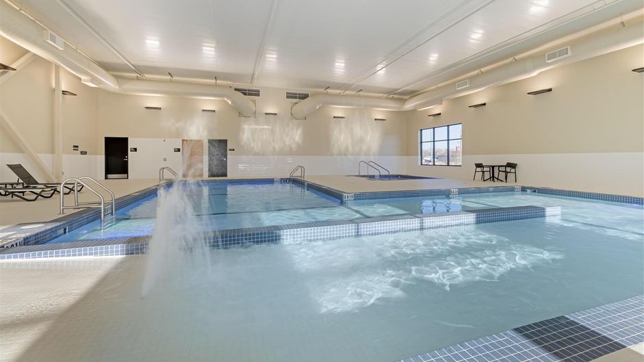 Best Western Plus Neepawa Hotel Pool